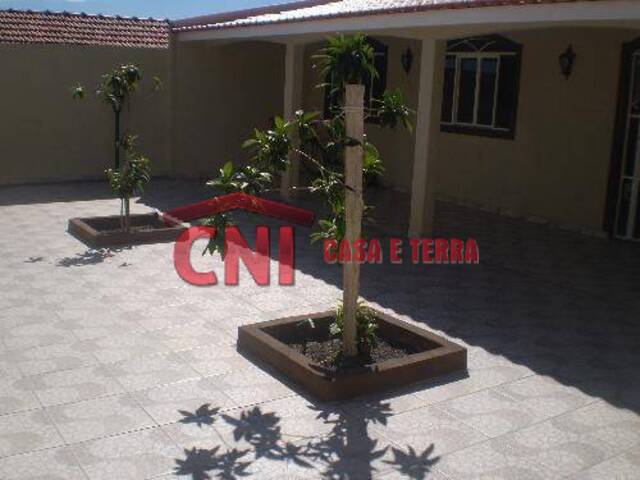 imoveis em Quatigu�
