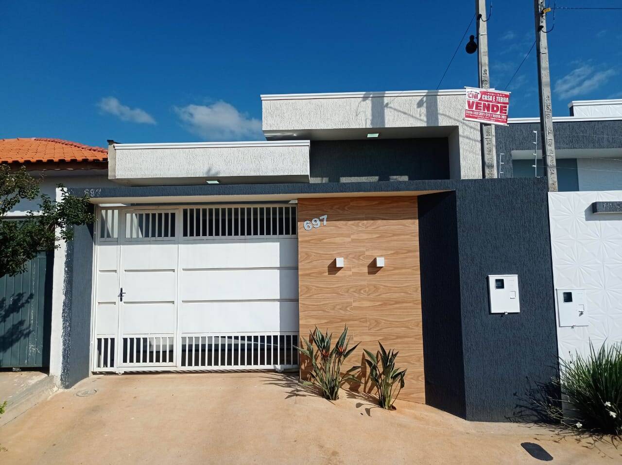 #2552 - Casa para Venda em Siqueira Campos - PR