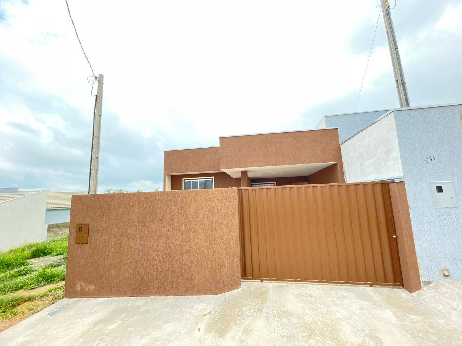 #3405 - Casa para Venda em Quatiguá - PR