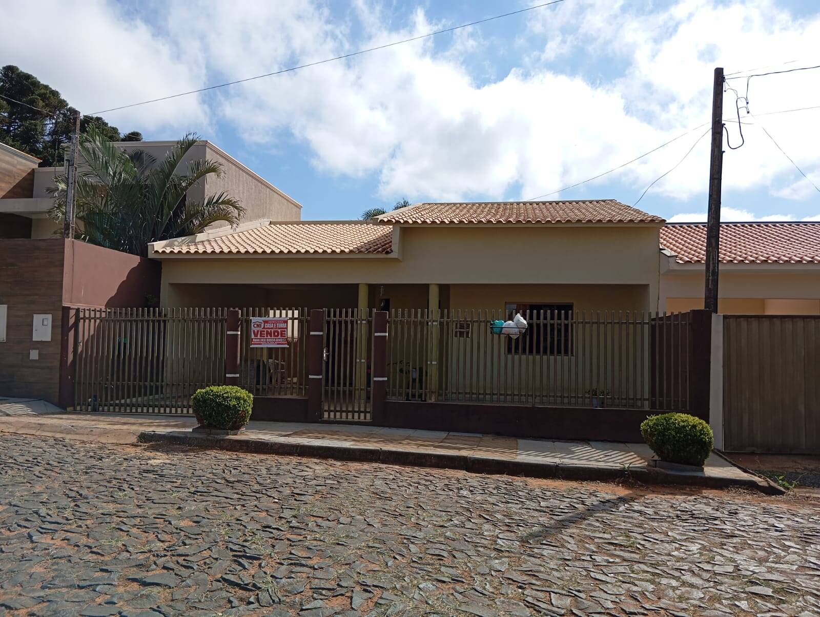 #3419 - Casa para Venda em Wenceslau Braz - PR