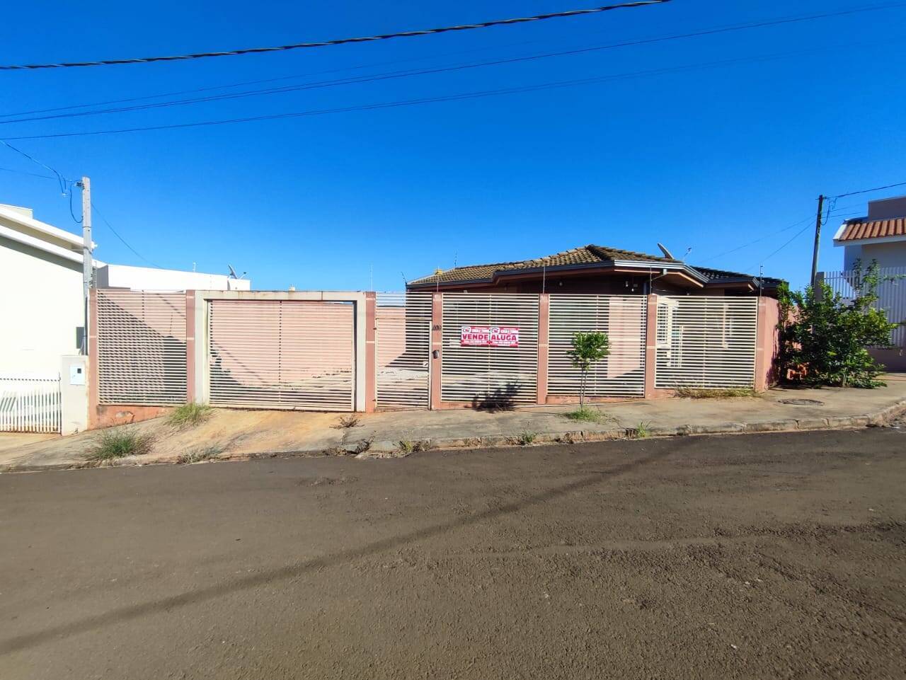 #3368 - Casa para Venda em Siqueira Campos - PR