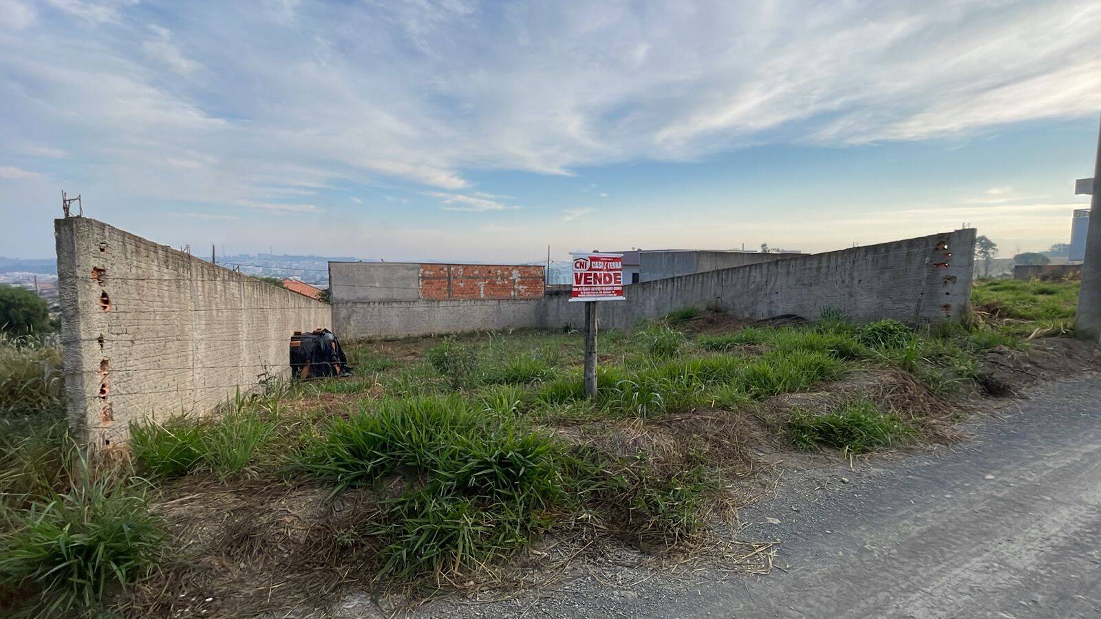 #2630 - Terreno para Venda em Quatiguá - PR