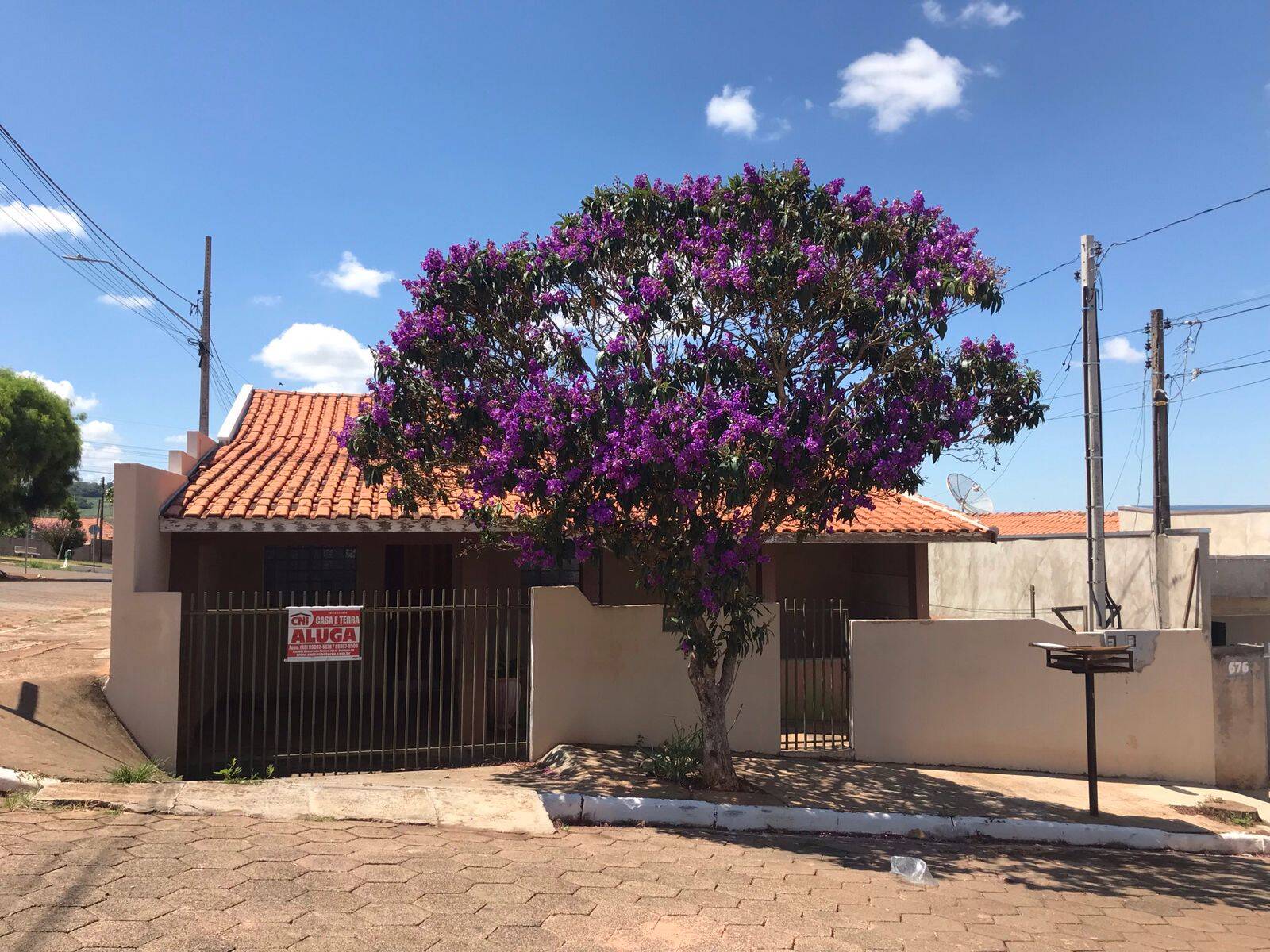 #3703 - Casa para Locação em Joaquim Távora - PR