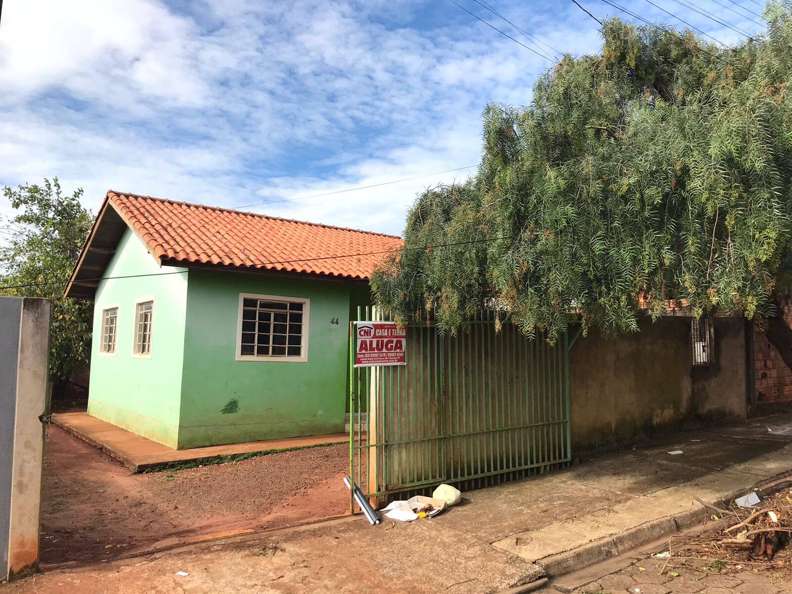 #3714 - Casa para Locação em Joaquim Távora - PR