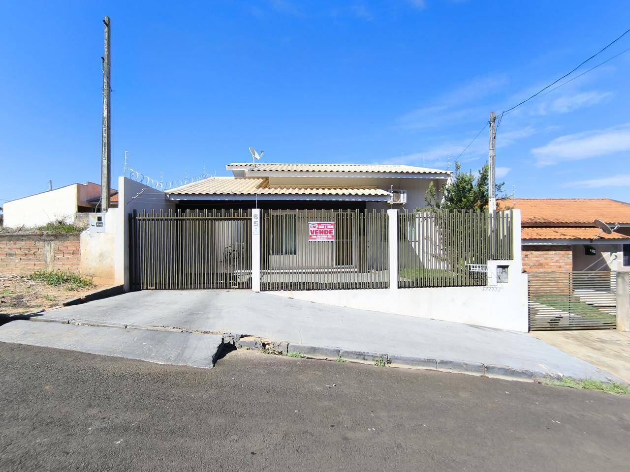 #3790 - Casa para Venda em Siqueira Campos - PR