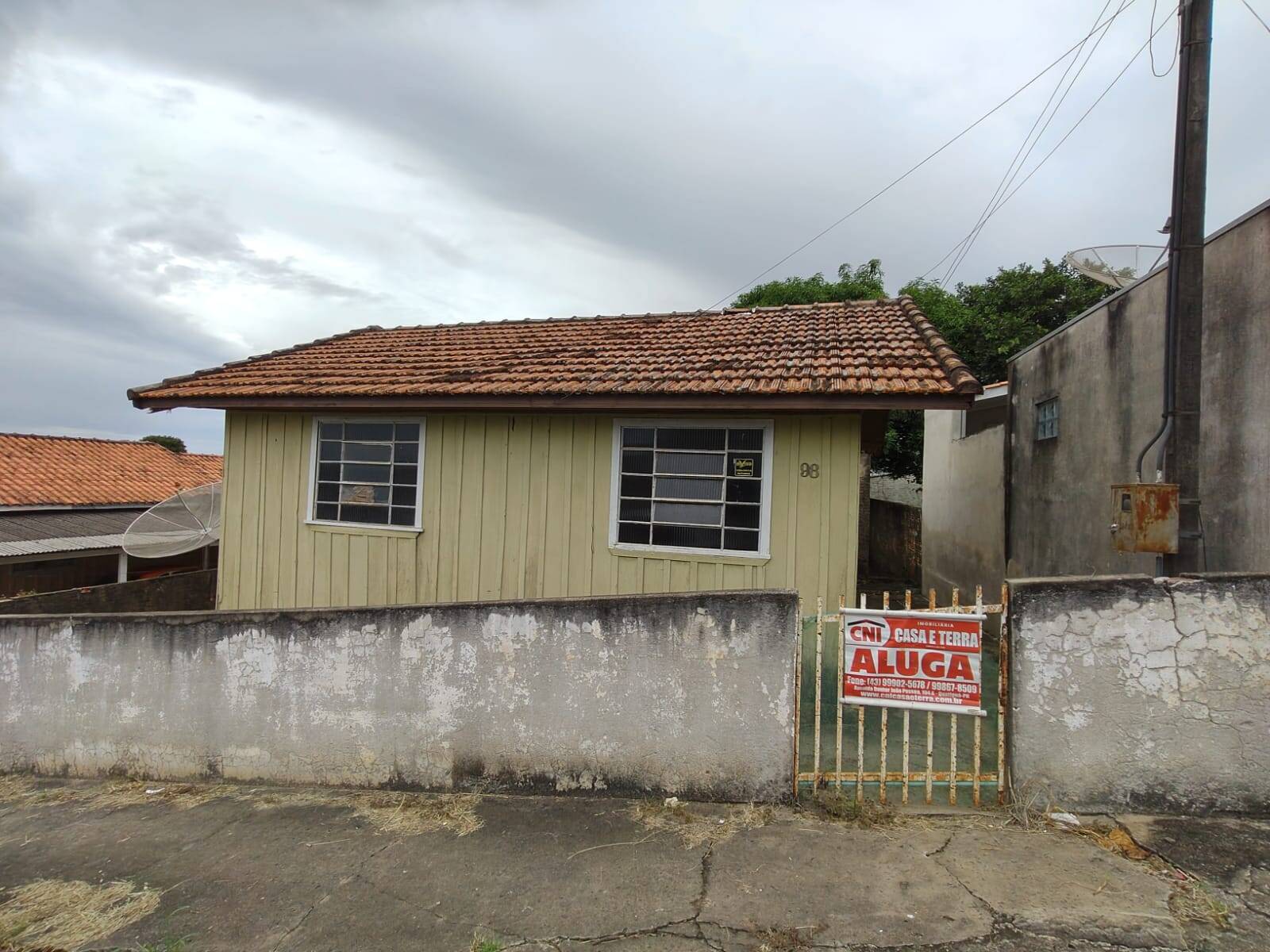 #3816 - Casa para Locação em Quatiguá - PR