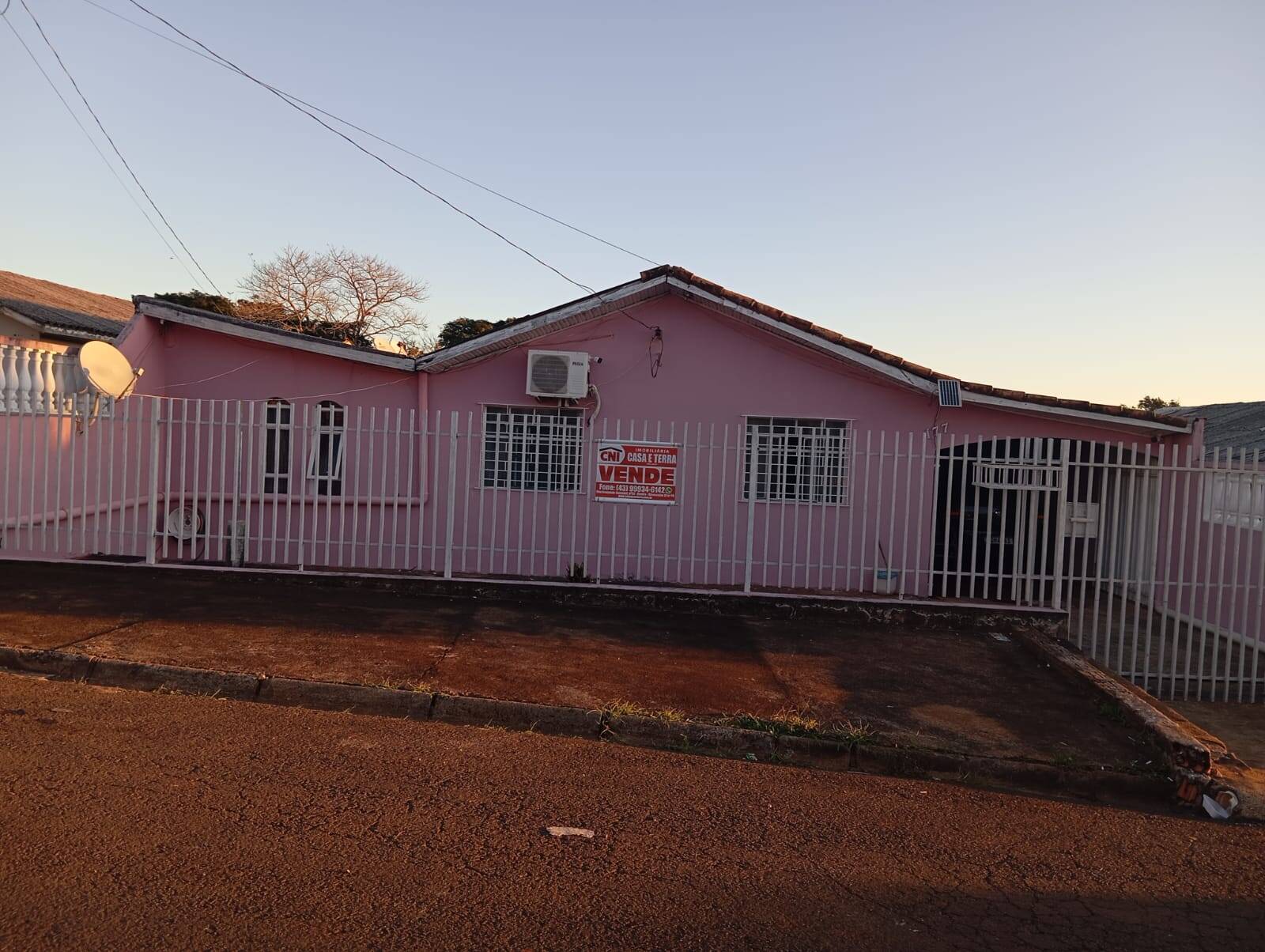#3896 - Casa para Venda em Wenceslau Braz - PR