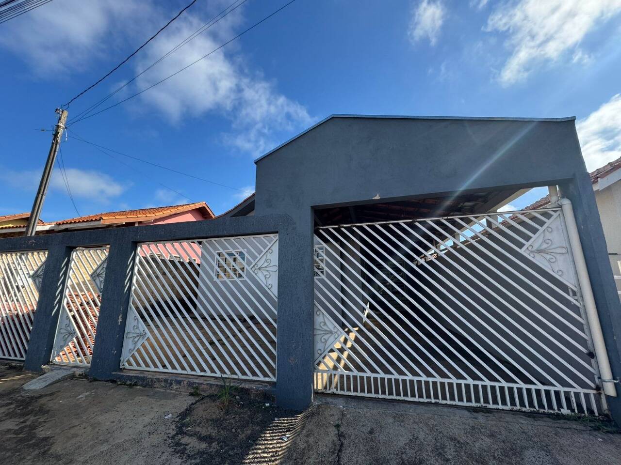 #3983 - Casa para Venda em Quatiguá - PR