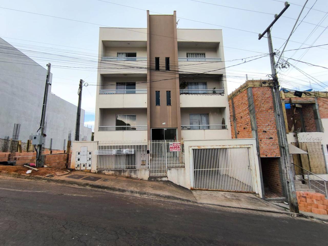 #2534 - Apartamento para Locação em Siqueira Campos - PR