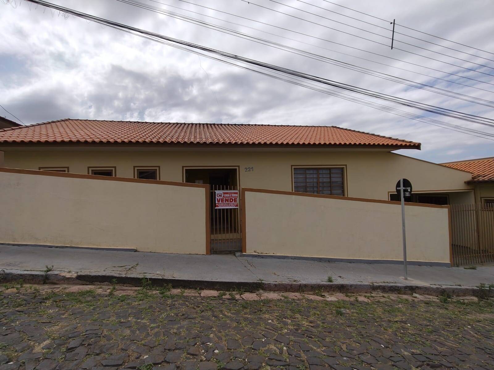 #4051 - Casa para Venda em Quatiguá - PR