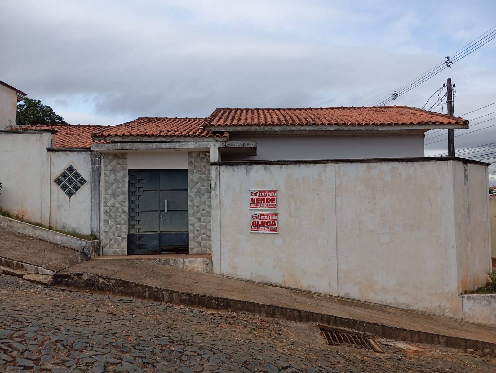 #4067 - Casa para Venda em Wenceslau Braz - PR