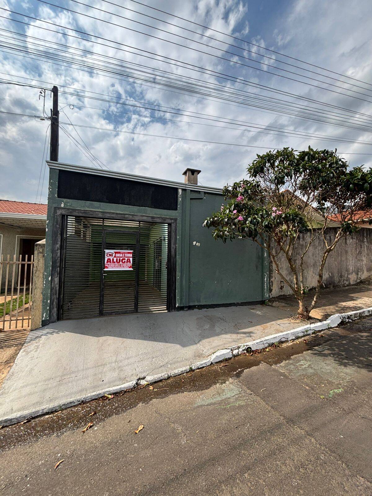 #4100 - Casa para Locação em Joaquim Távora - PR