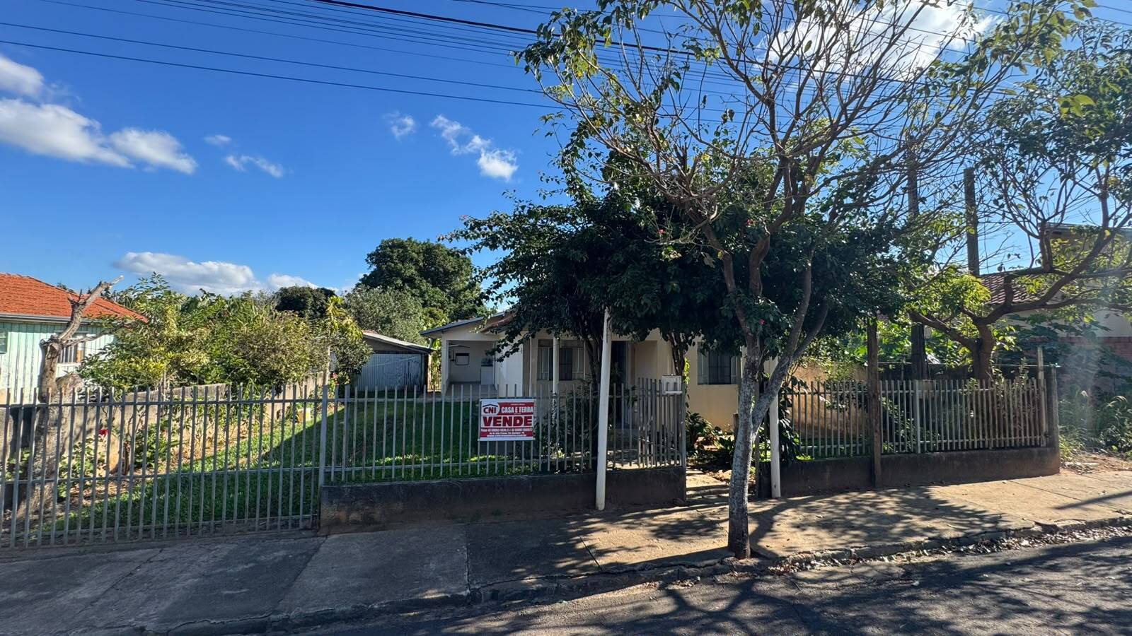 #4307 - Casa para Venda em Quatiguá - PR
