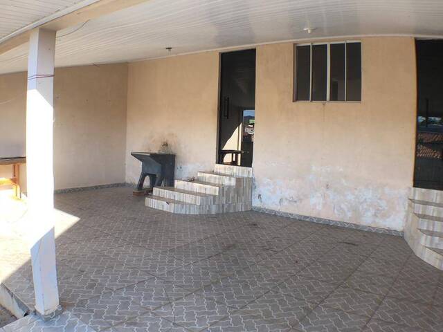 Casa para Locação em Siqueira Campos - 2