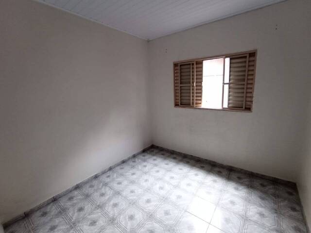 Casa para Locação em Siqueira Campos - 5