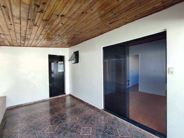 Casa para Locação em Siqueira Campos - 5