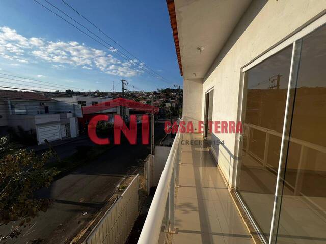 Sobrado para Venda em Siqueira Campos - 4