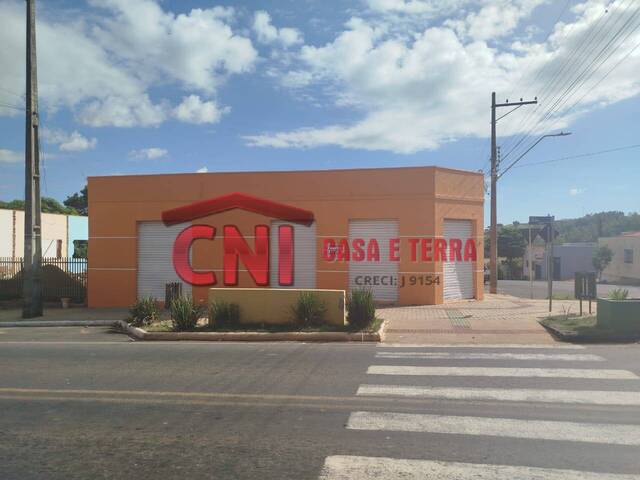 #3666 - Ponto Comercial para Locação em Joaquim Távora - PR - 3