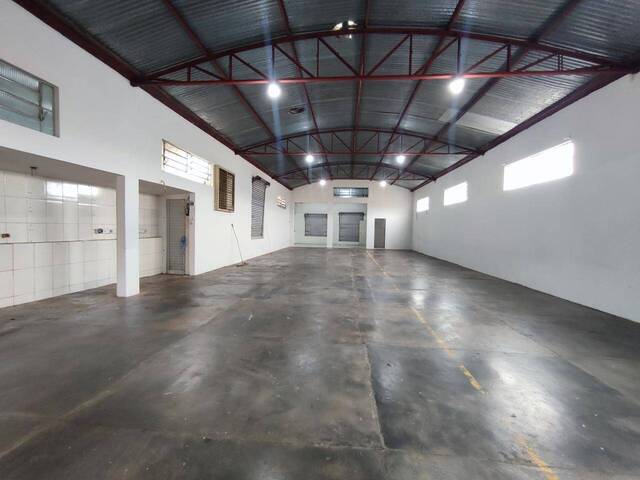 Barracão para Locação em Siqueira Campos - 5