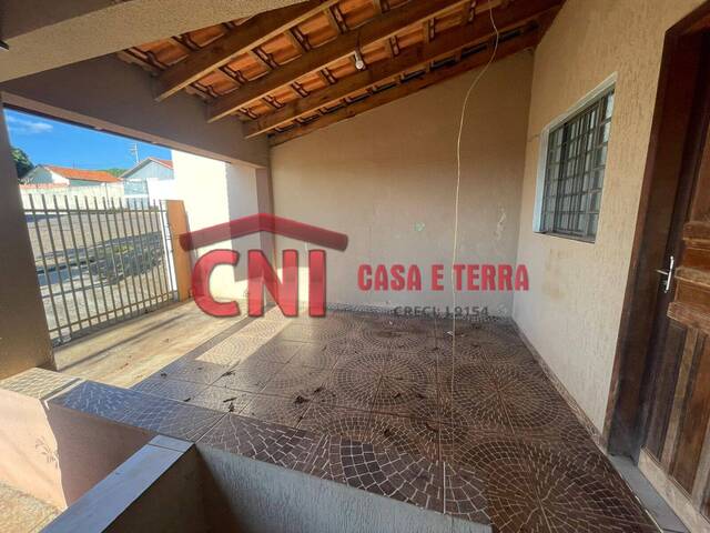#3703 - Casa para Locação em Joaquim Távora - PR - 3