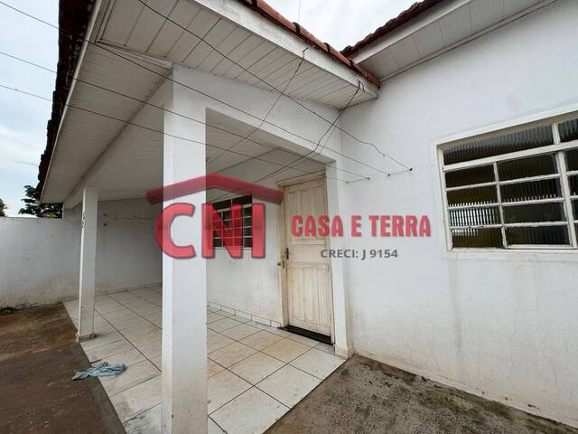 #3705 - Casa para Locação em Joaquim Távora - PR - 3