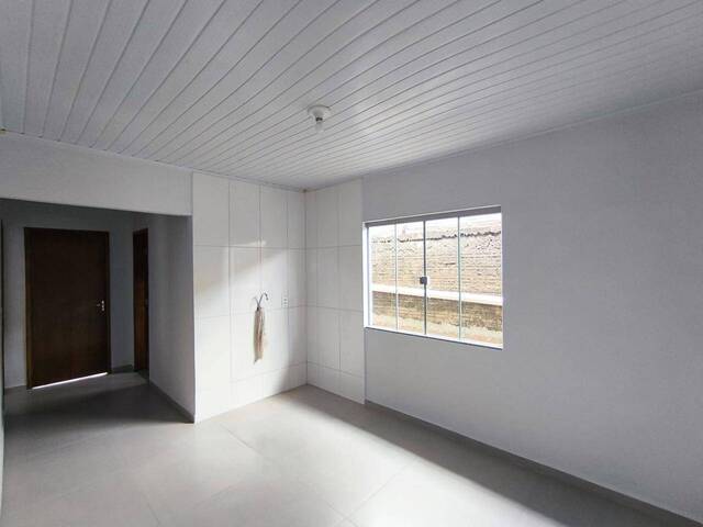 Casa para Locação em Siqueira Campos - 5