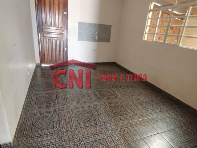 Casa para Locação em Quatiguá - 5