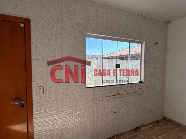 #3713 - Casa para Venda em Guapirama - PR - 3