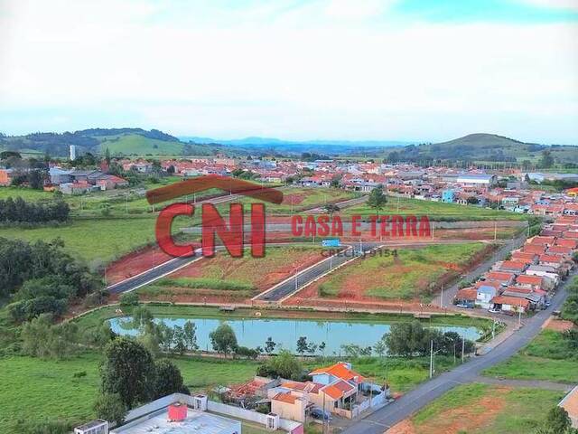 Terreno para Venda em Quatiguá - 5