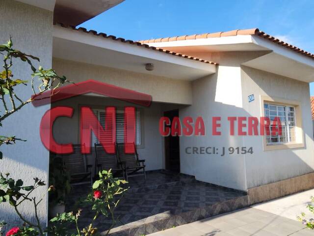 #3881 - Casa para Venda em Quatiguá - PR - 3
