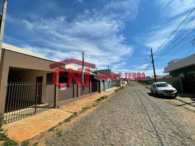 #3920 - Casa para Locação em Quatiguá - PR - 2