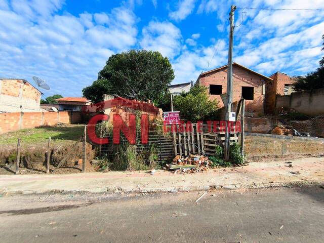 #3956 - Casa para Venda em Salto do Itararé - PR - 1