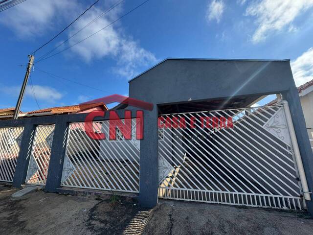 #3983 - Casa para Venda em Quatiguá - PR - 1