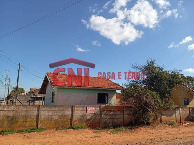#4012 - Casa para Venda em Wenceslau Braz - PR - 3