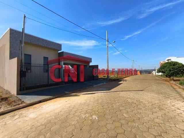 #4028 - Casa para Locação em Siqueira Campos - PR - 2