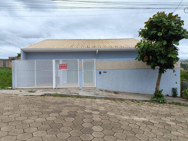 Casa para Venda em Siqueira Campos - 1