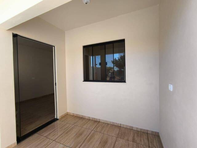#4052 - Casa para Locação em Siqueira Campos - PR - 3