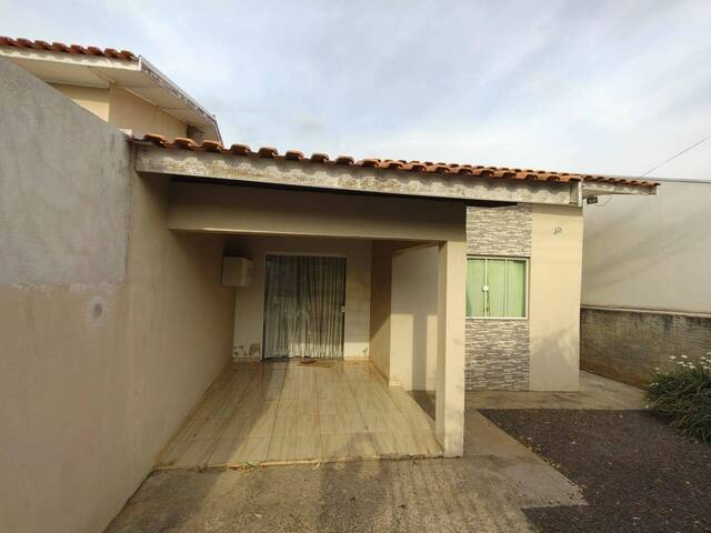 #4064 - Casa para Venda em Quatiguá - PR - 1