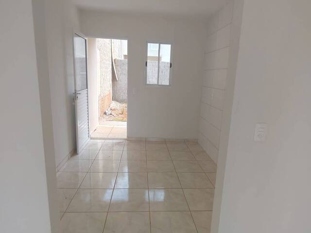 Casa para Locação em Joaquim Távora - 4