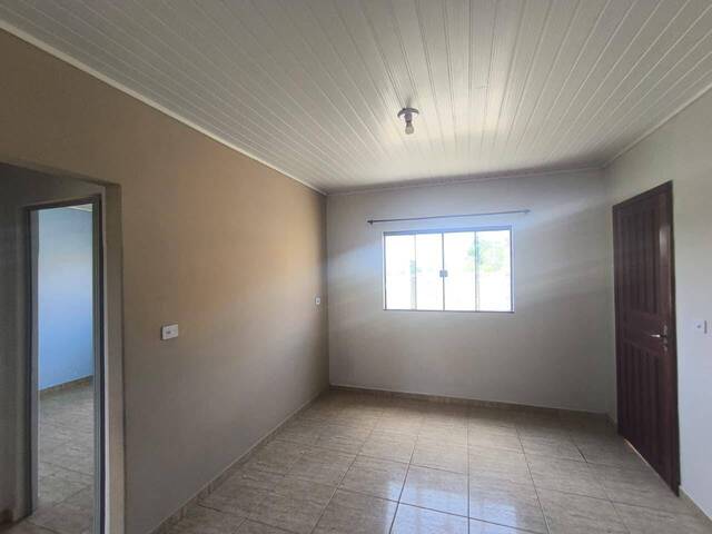 #4091 - Casa para Locação em Siqueira Campos - PR - 3