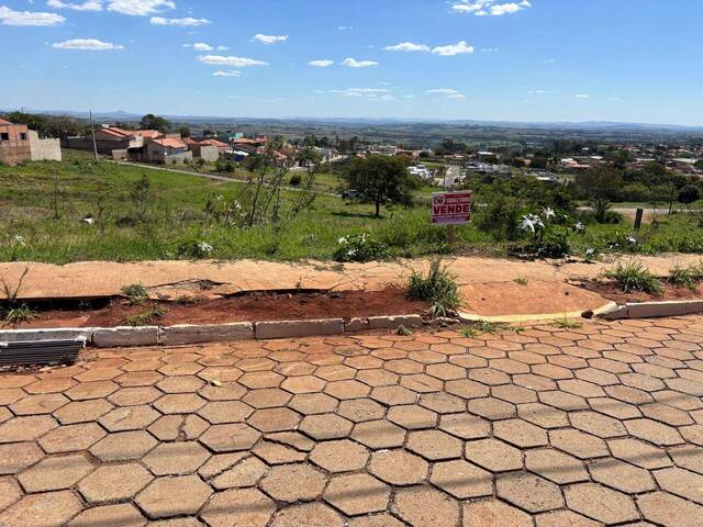 Terreno para Venda em Joaquim Távora - 4