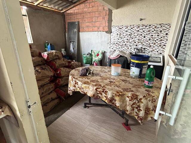 Casa para Venda em Quatiguá - 5