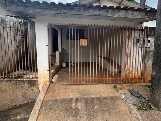 #4109 - Casa para Venda em Quatiguá - PR - 1
