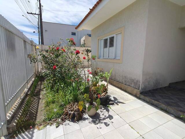 #4119 - Casa para Locação em Quatiguá - PR - 2