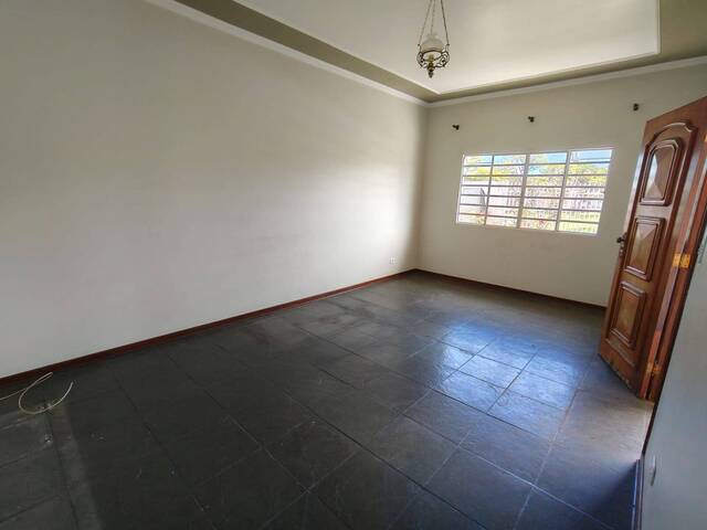 Casa para Locação em Quatiguá - 4