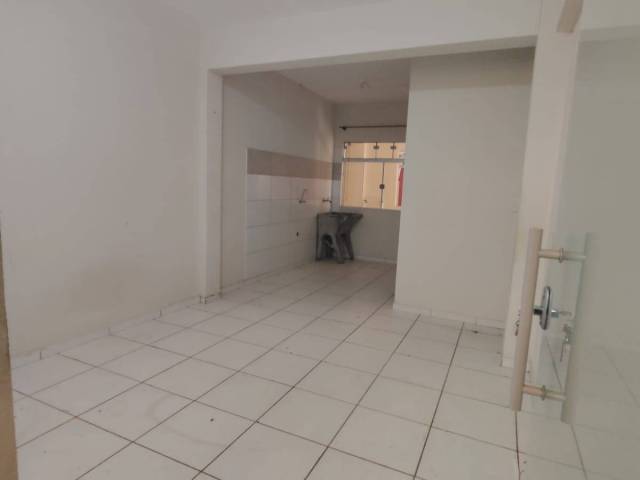 #4151 - Casa para Locação em Quatiguá - PR - 1