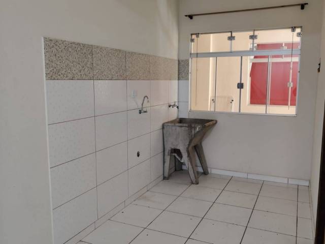 Casa para Locação em Quatiguá - 5