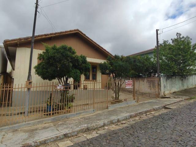 #4161 - Casa para Venda em Quatiguá - PR - 2