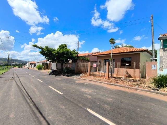 Casa para Locação em Siqueira Campos - 2