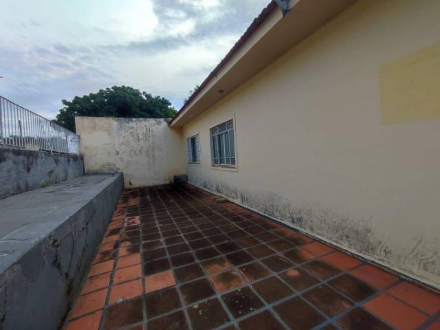 Casa para Locação em Siqueira Campos - 2